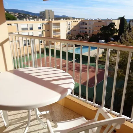 Equipe Au Lavandou Avec Tv Et Lave-vaisselle - Fr-1-308-105 *